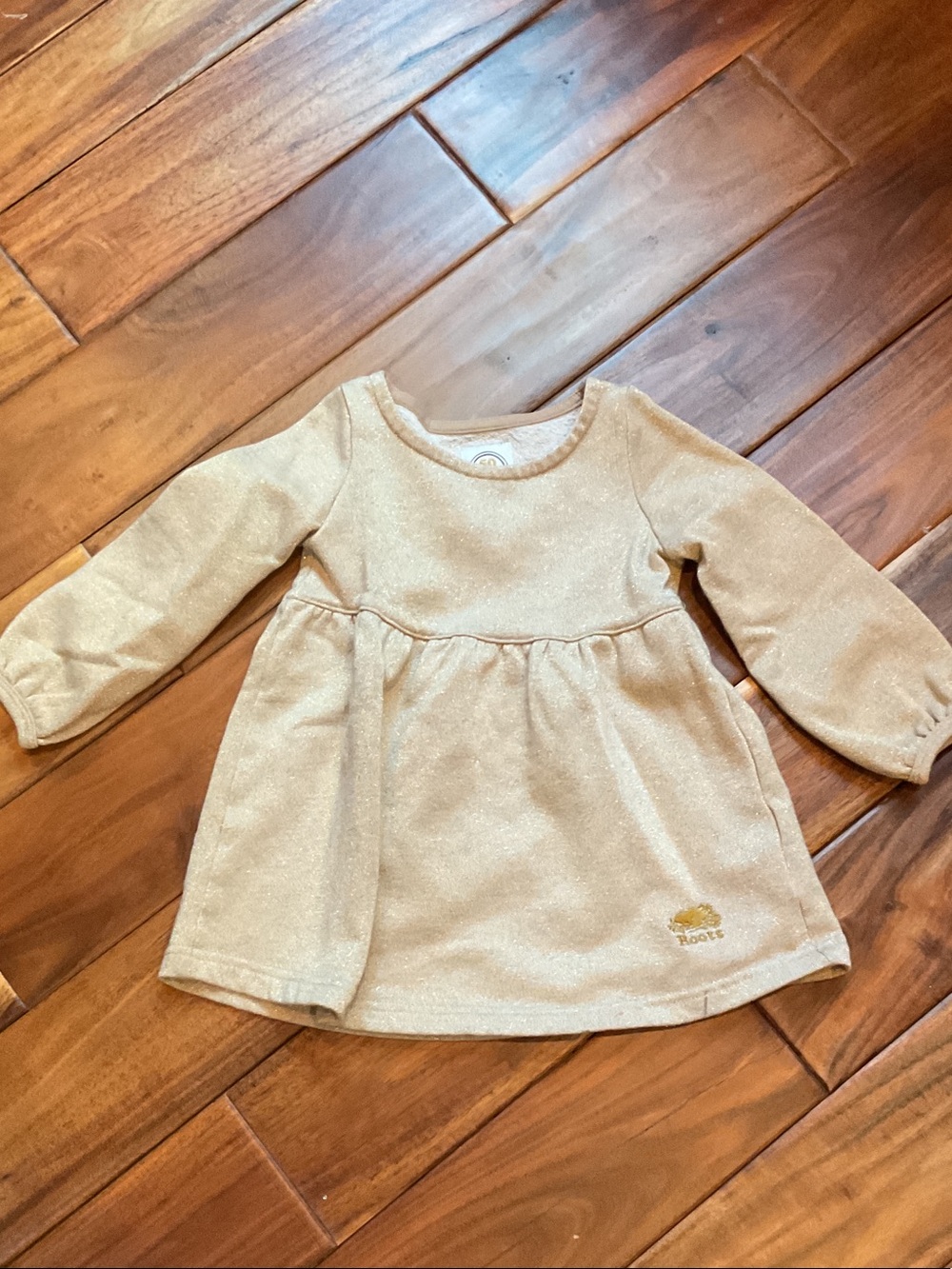 Roots Gold Sparkle Long-Sleeve Dress